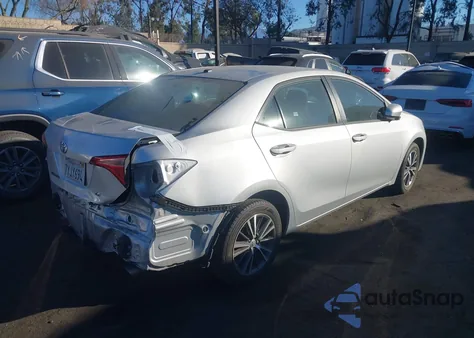 2017 Toyota Corolla Le z USA, uszkodzony, nr VIN 5YFBURHE5HP623195